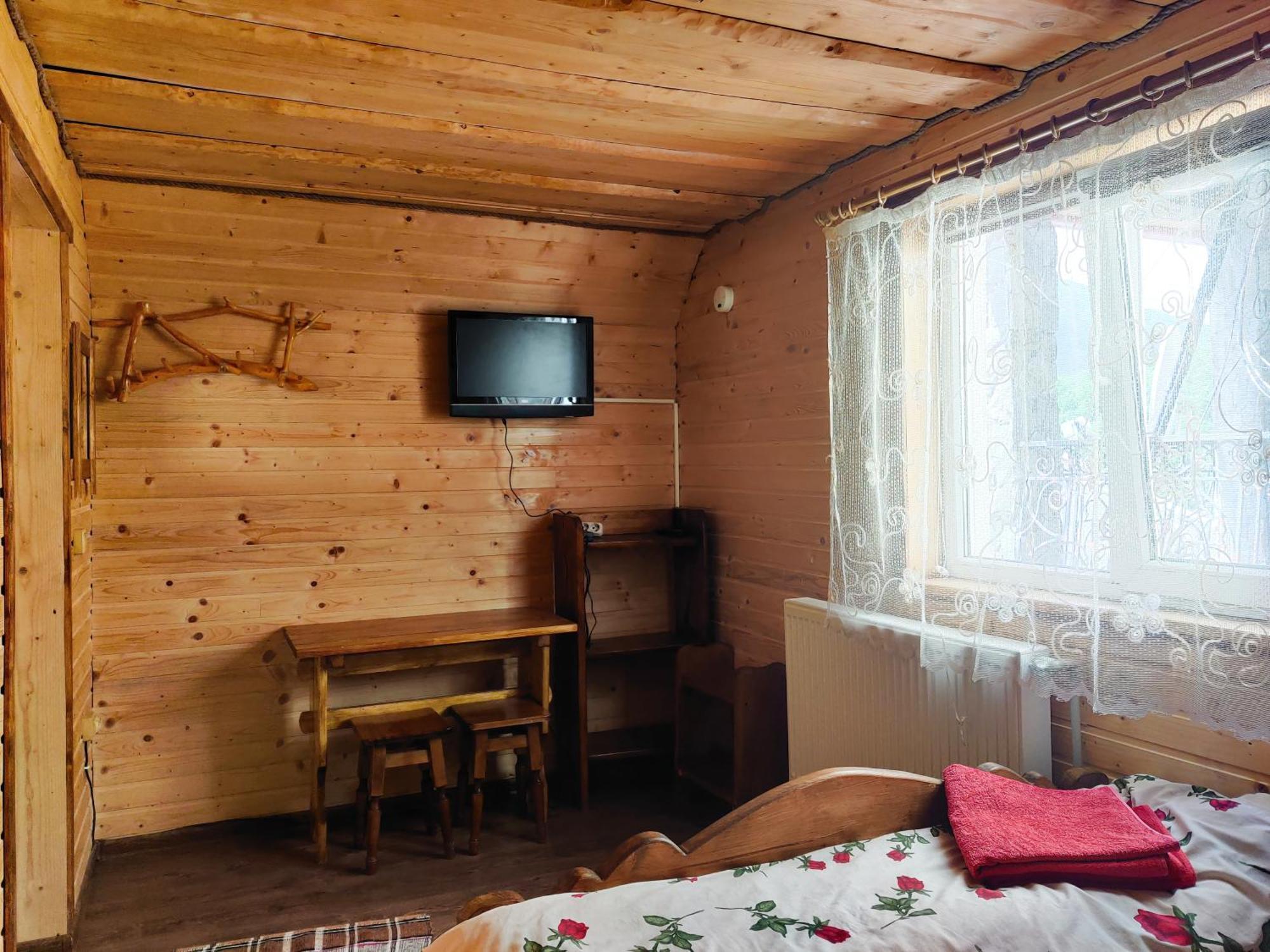 "У Яслигана" Hotel Pilipets Buitenkant foto